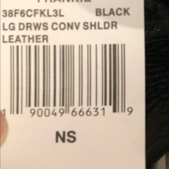 Michael Kors Frankie purse - Picture 3 of 3